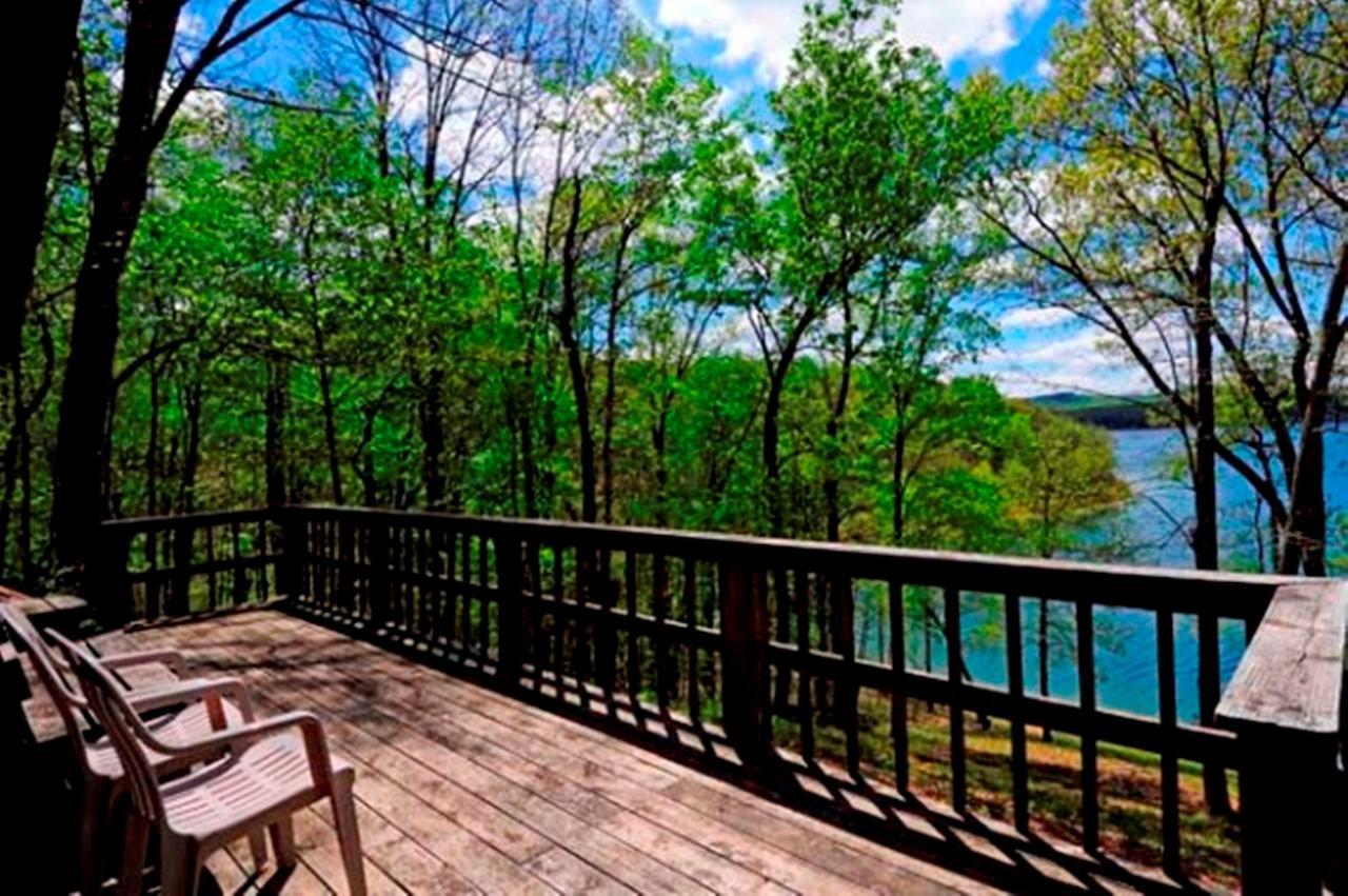 Tygart Lake Lodge Grafton Bilik gambar