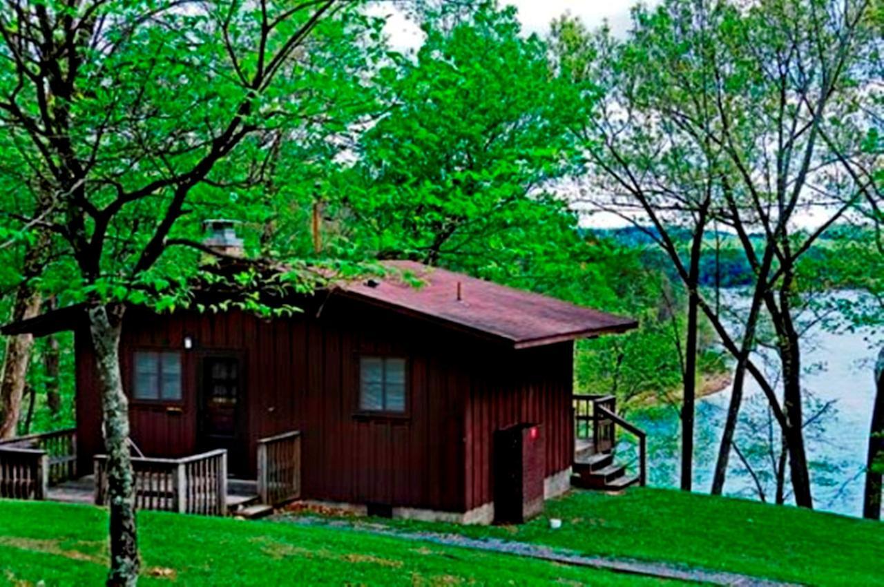 Tygart Lake Lodge Grafton Bilik gambar
