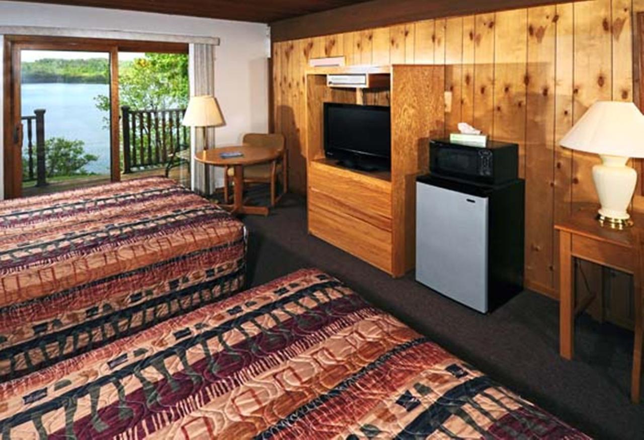Tygart Lake Lodge Grafton Bilik gambar